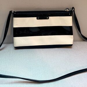 Kate Spade Penn Valley Amy Small Patent Striped Crossbody Bag